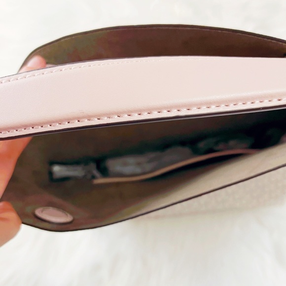 Michael Kors White Bag ✨like new - Picture 3 of 5